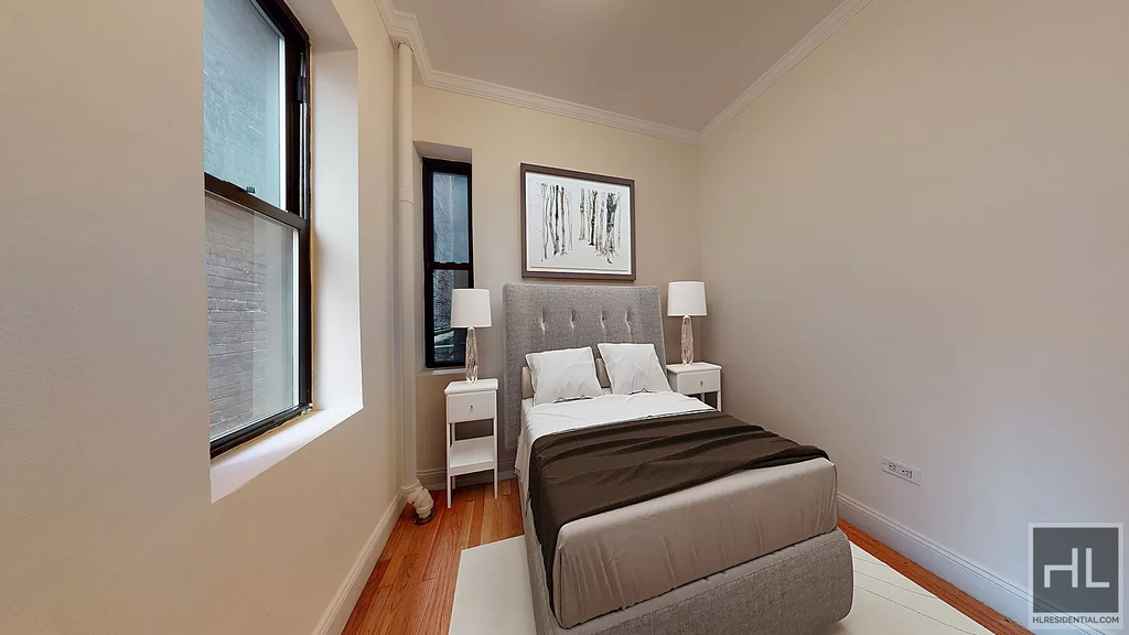 2 Avenue - Photo 3