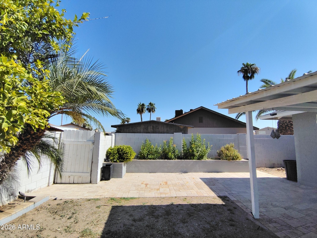 6756 S Oak Street - Photo 32