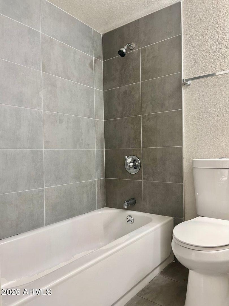 1553 W Mercer Lane - Photo 6