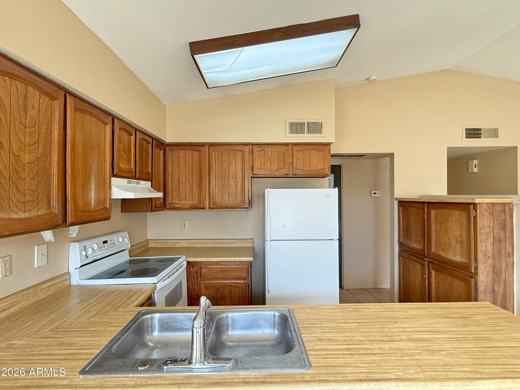 1028 W Malibu Drive - Photo 6
