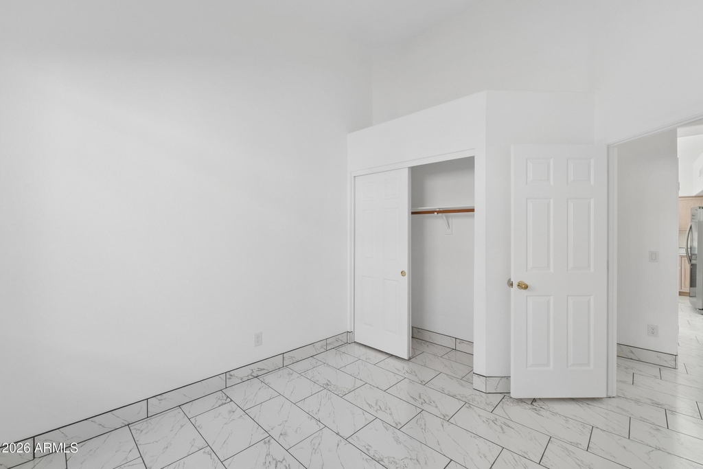 3251 W Ross Drive - Photo 19