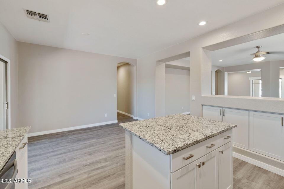 1171 E Indigo Drive - Photo 18