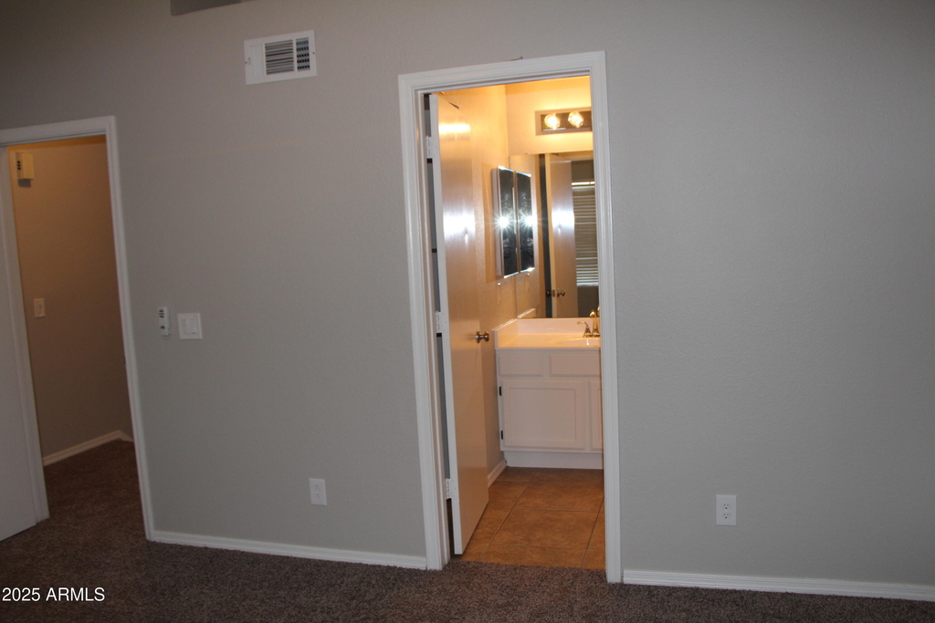 3930 W Monterey Street - Photo 16