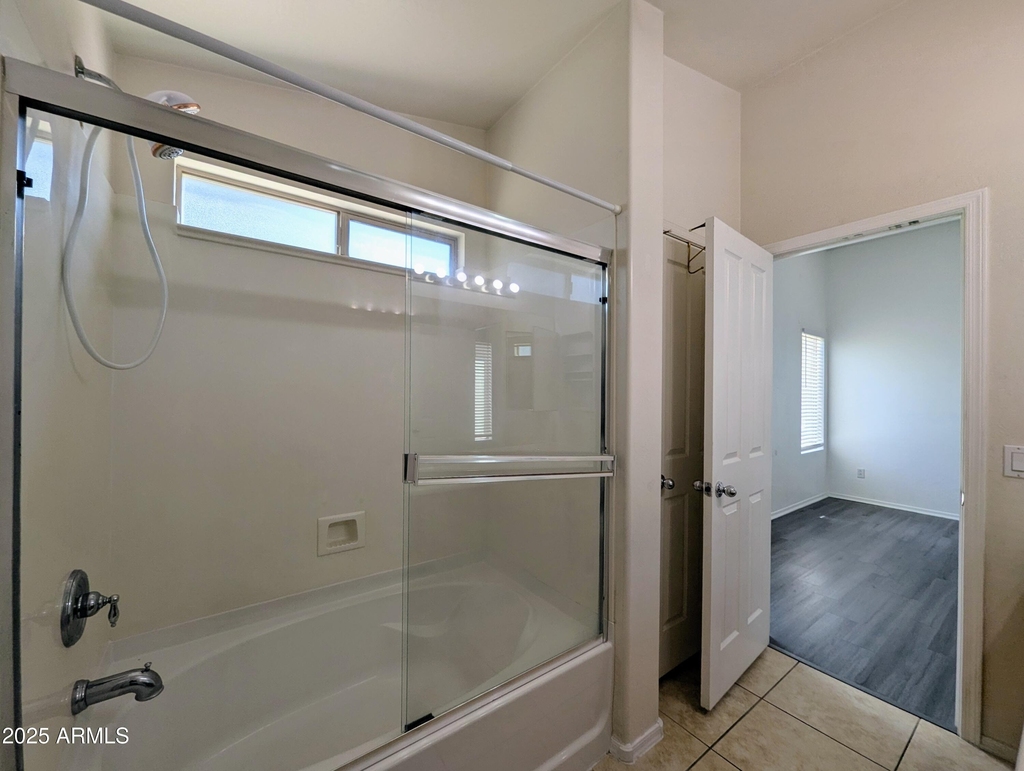 13959 W Country Gables Drive - Photo 26