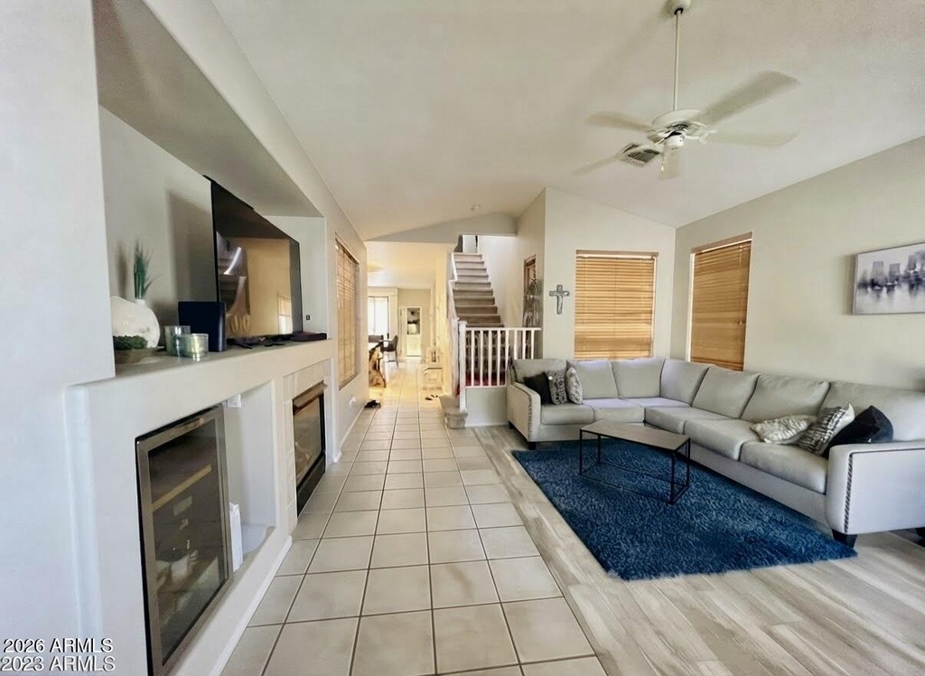 1910 W Park Place - Photo 6
