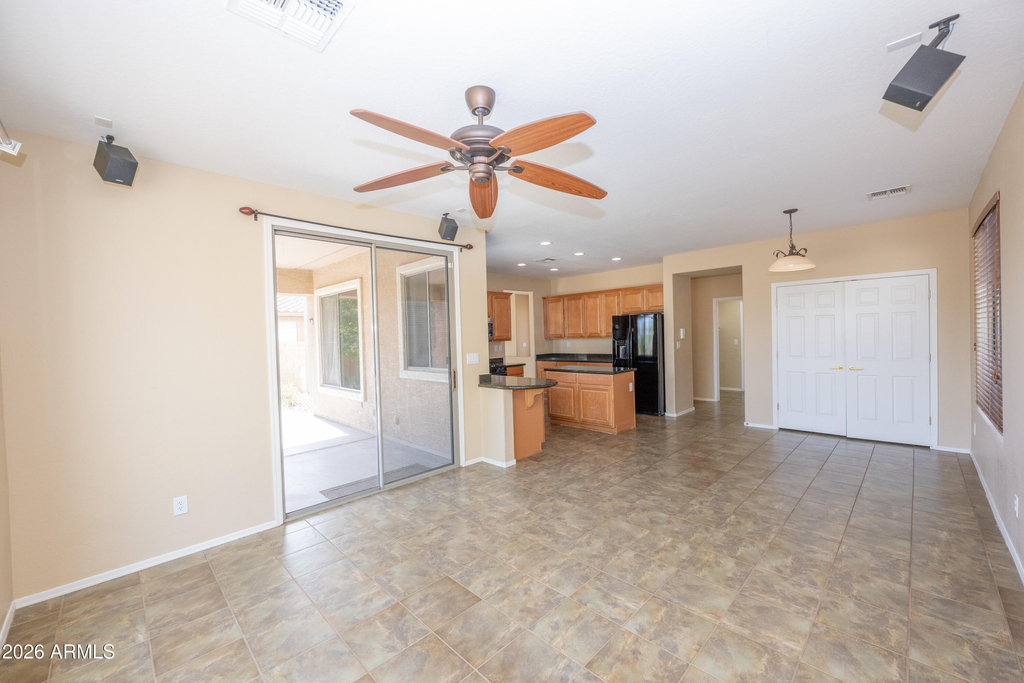 2023 W Shackleton Drive - Photo 16