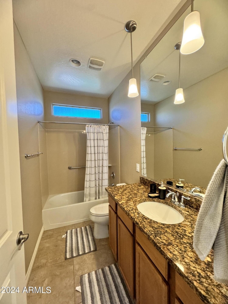 172 E Crescent Place - Photo 7