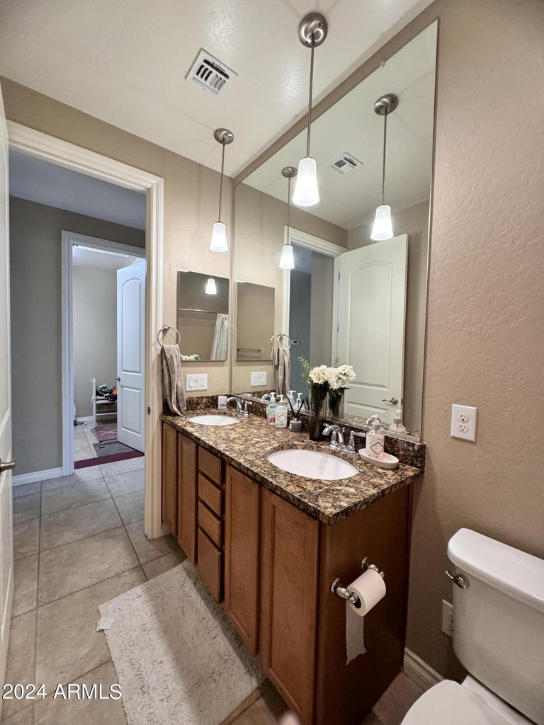 172 E Crescent Place - Photo 37
