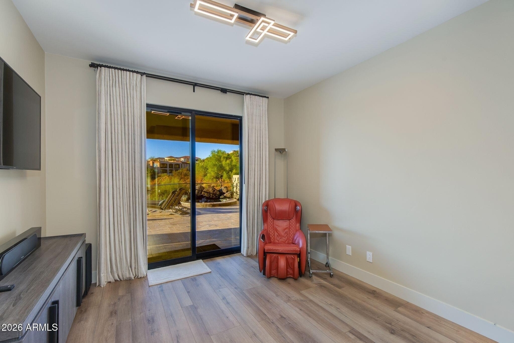 13412 N 14th Place - Photo 45