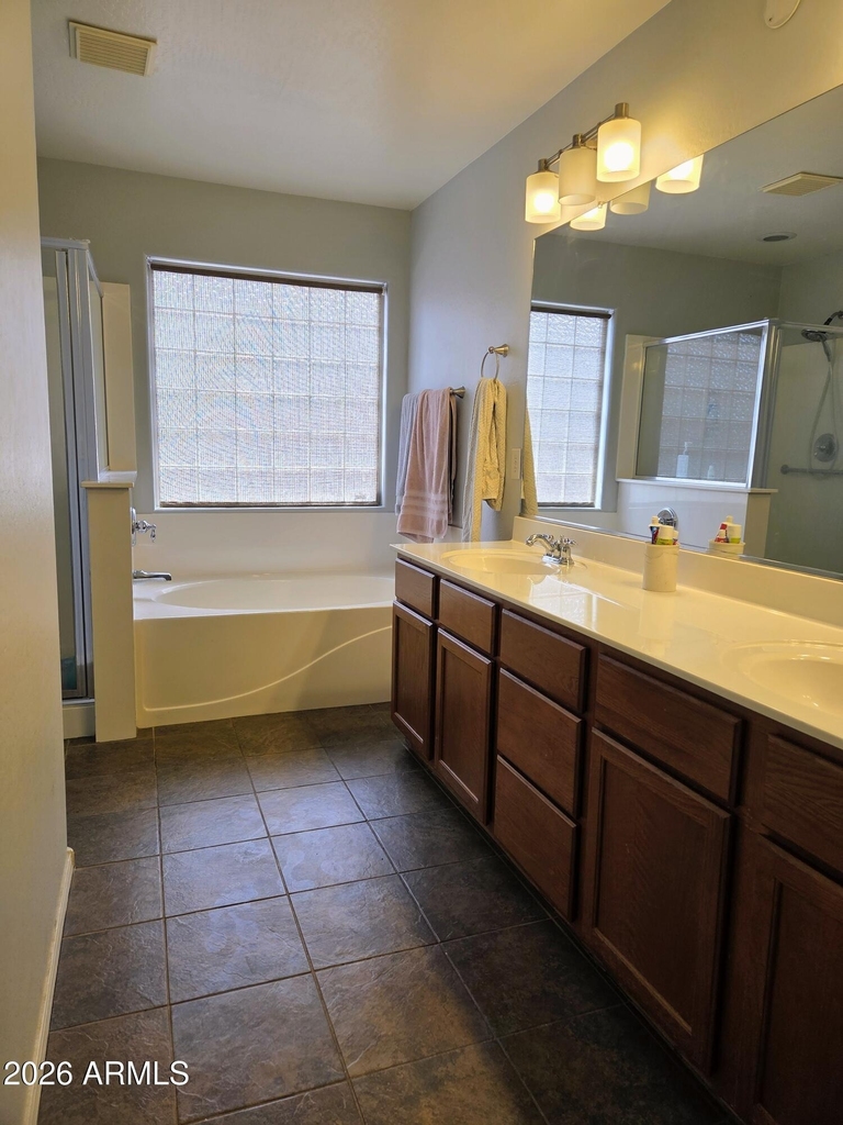 45317 W Desert Garden Road - Photo 11