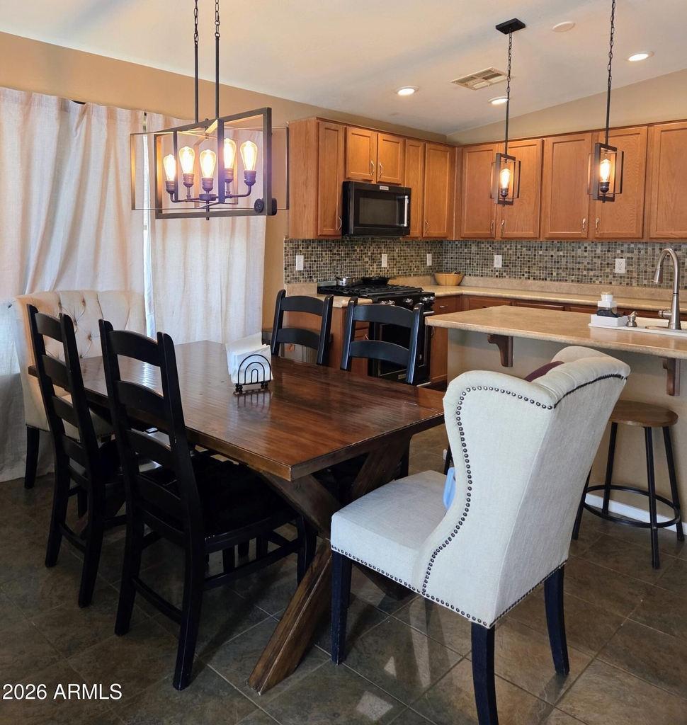 45317 W Desert Garden Road - Photo 3