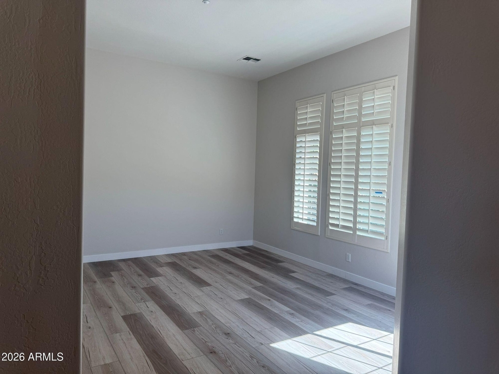 1953 W Eastman Court - Photo 5