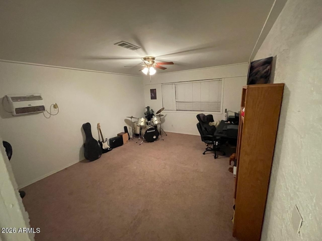 9435 W Oneida Drive - Photo 12