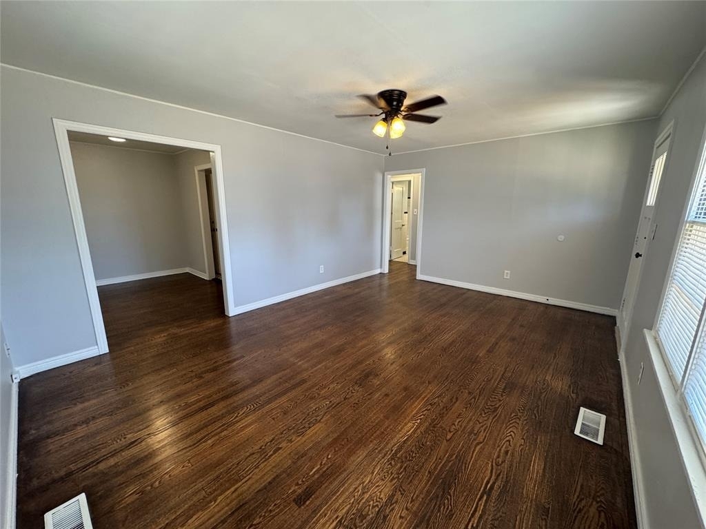 3105 W Park Place - Photo 2