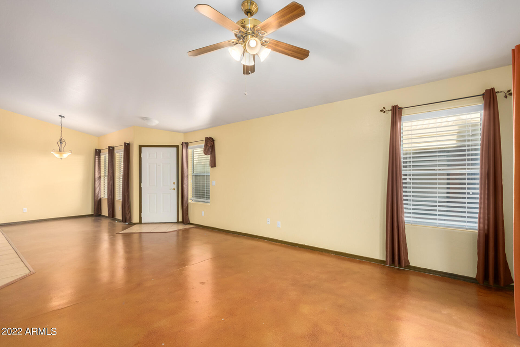 525 N Val Vista Drive - Photo 2