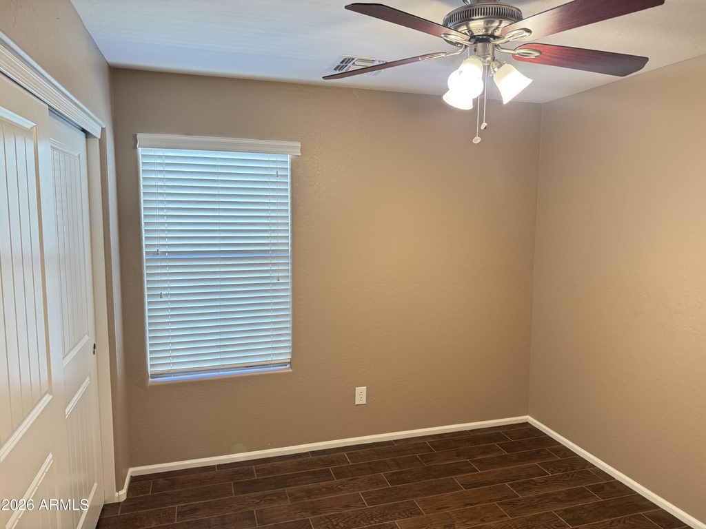 28866 N Coal Avenue - Photo 12