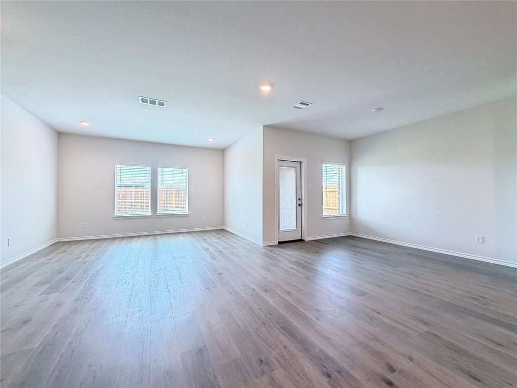 621 Dunhill Road - Photo 9