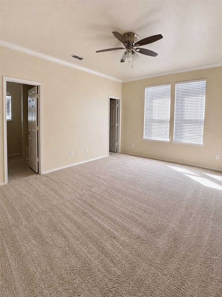 429 Mariscal Place - Photo 6