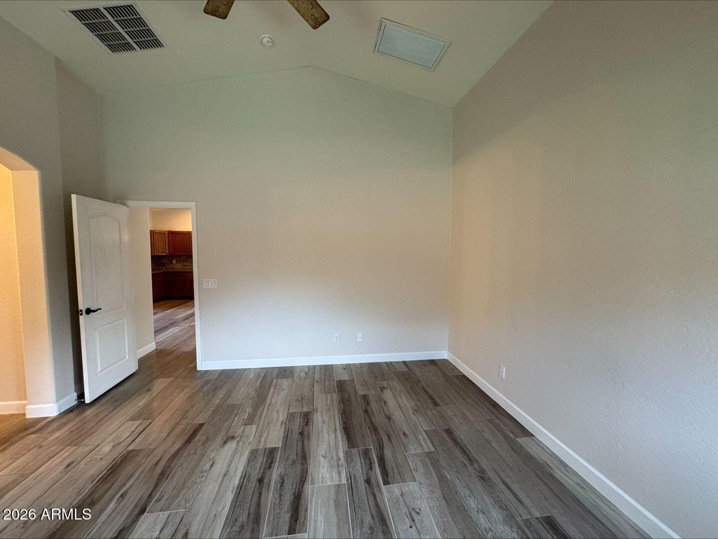 17044 W Bristol Lane - Photo 6