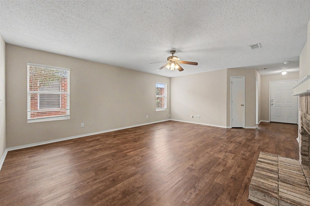 5225 Newcastle Lane - Photo 9