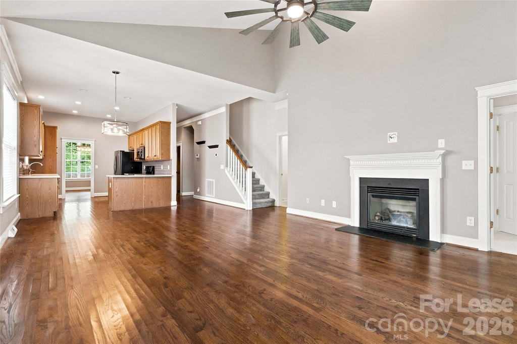 14035 Bankside Drive - Photo 7