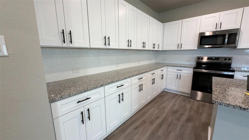 1929 Woodlawn Way - Photo 14