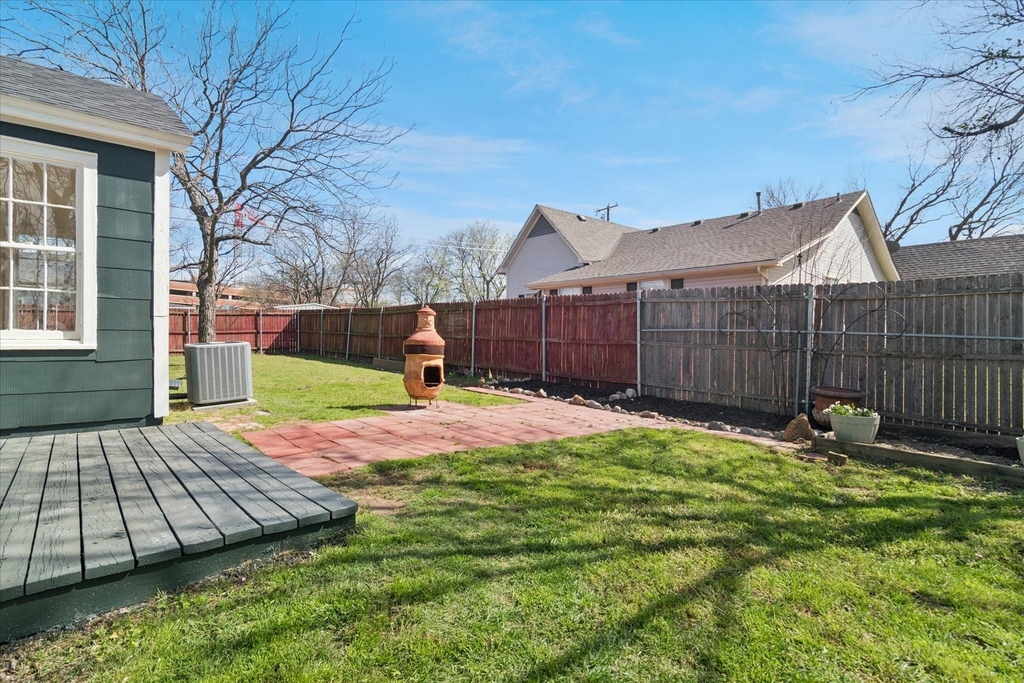 602 W Pecan Street - Photo 32