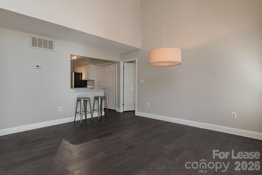 5001 Sharon Road - Photo 10