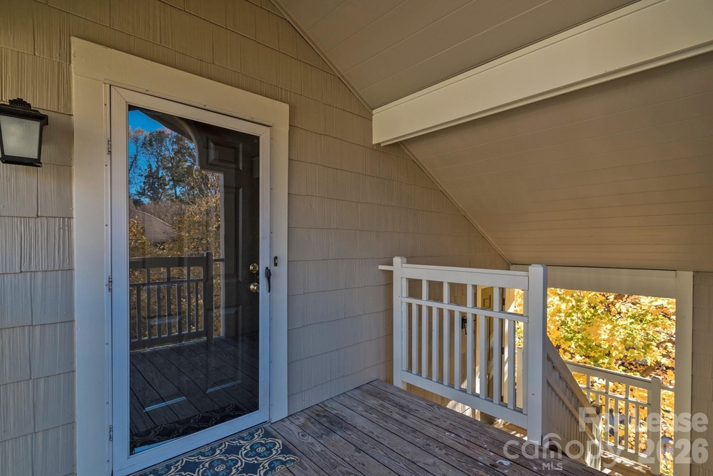 5001 Sharon Road - Photo 5