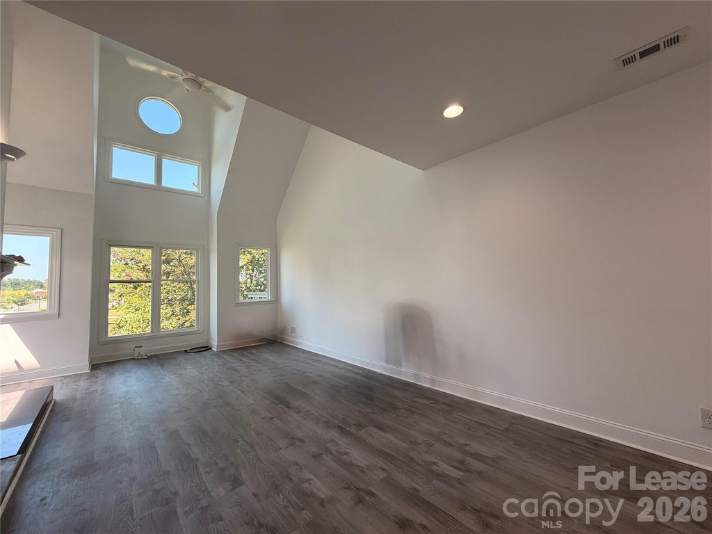 9039 J M Keynes Drive - Photo 7