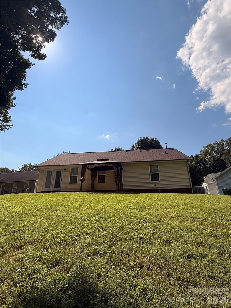 7124 Rumple Road - Photo 16