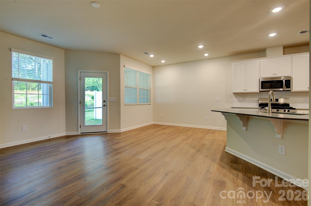 14061 Castle Nook Drive - Photo 9