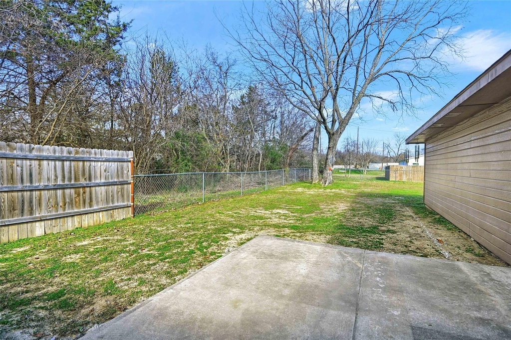 1025 Rice Street - Photo 17