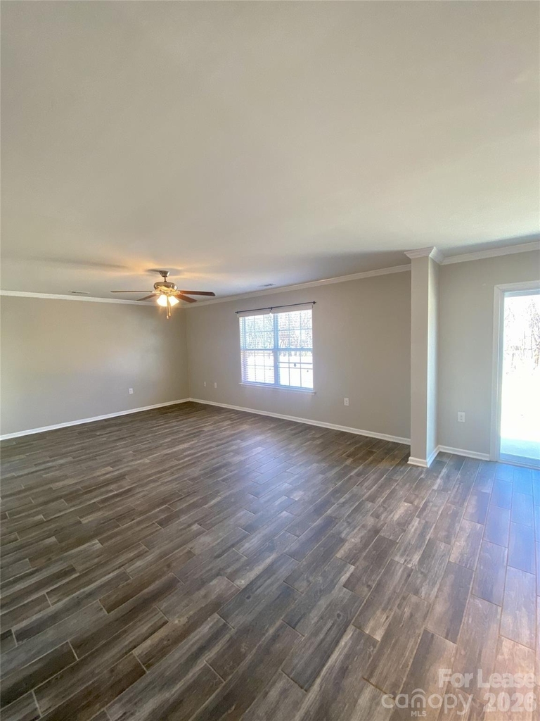 1239 Farm Branch Drive Sw - Photo 5