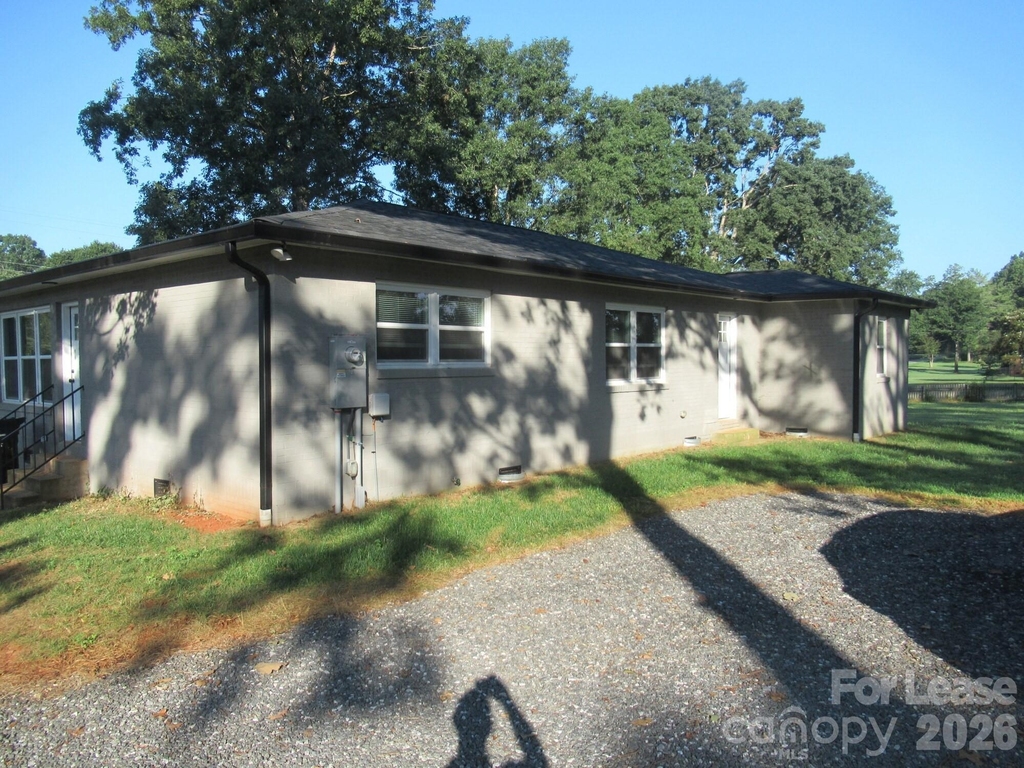 2378 Reepsville Road - Photo 28