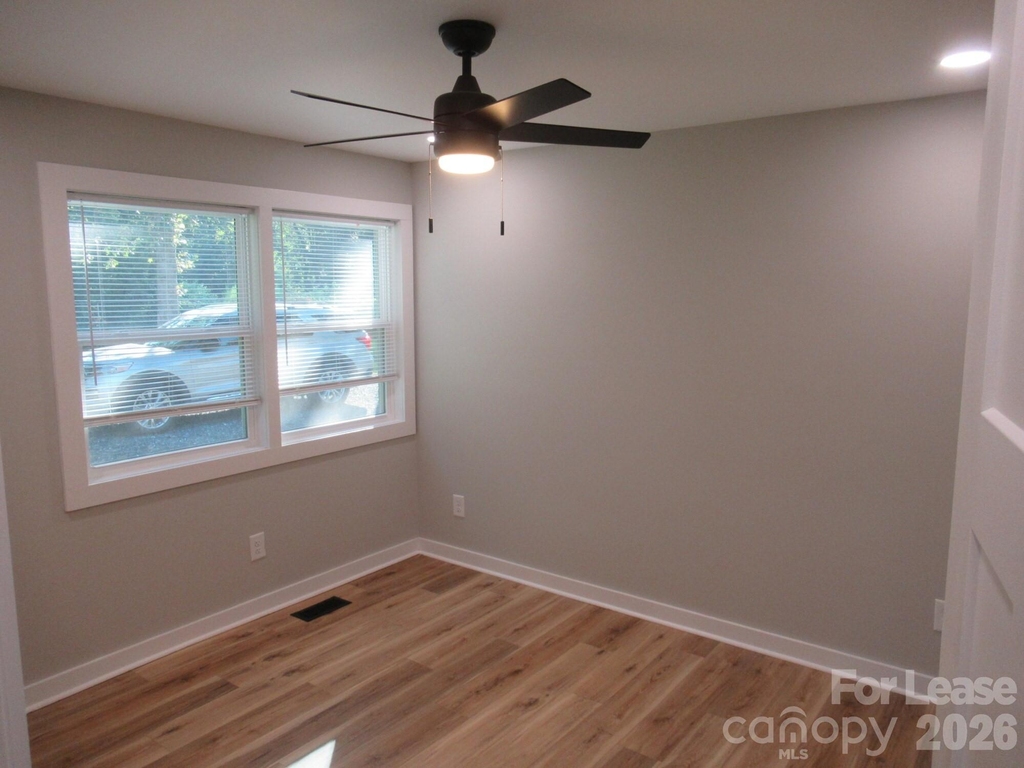 2378 Reepsville Road - Photo 19
