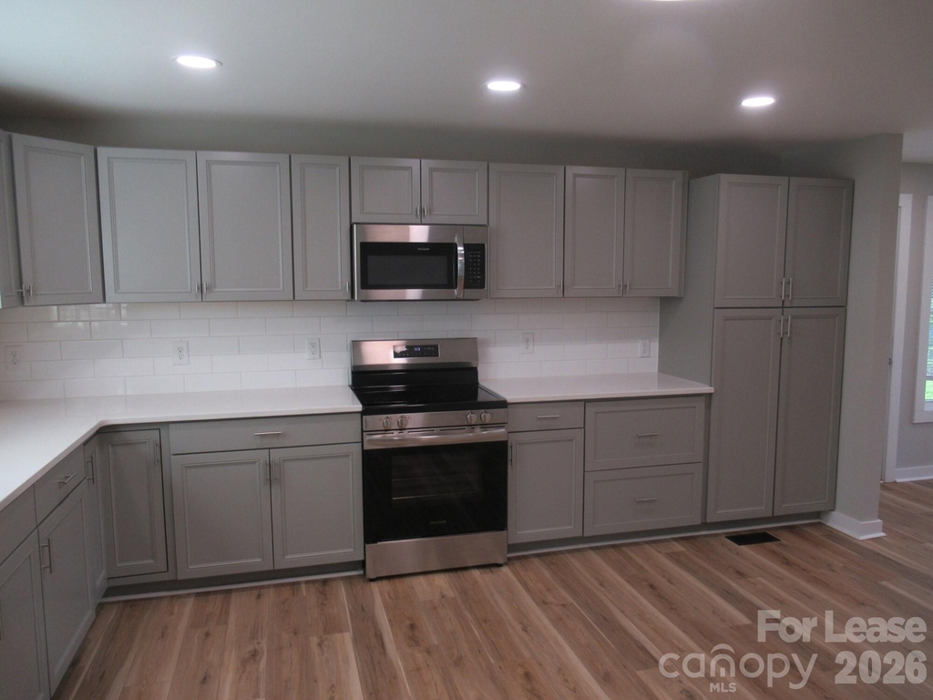 2378 Reepsville Road - Photo 12