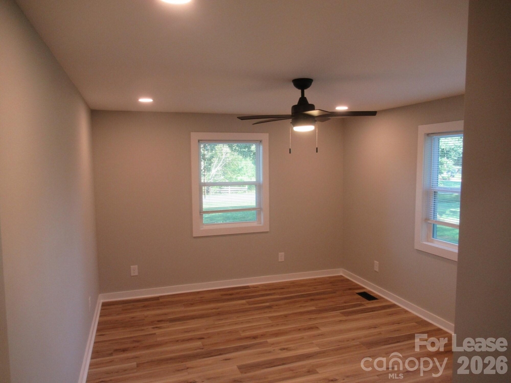 2378 Reepsville Road - Photo 14