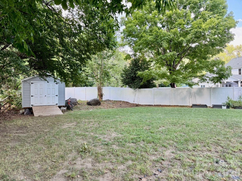 6105 Old Corral Street - Photo 20