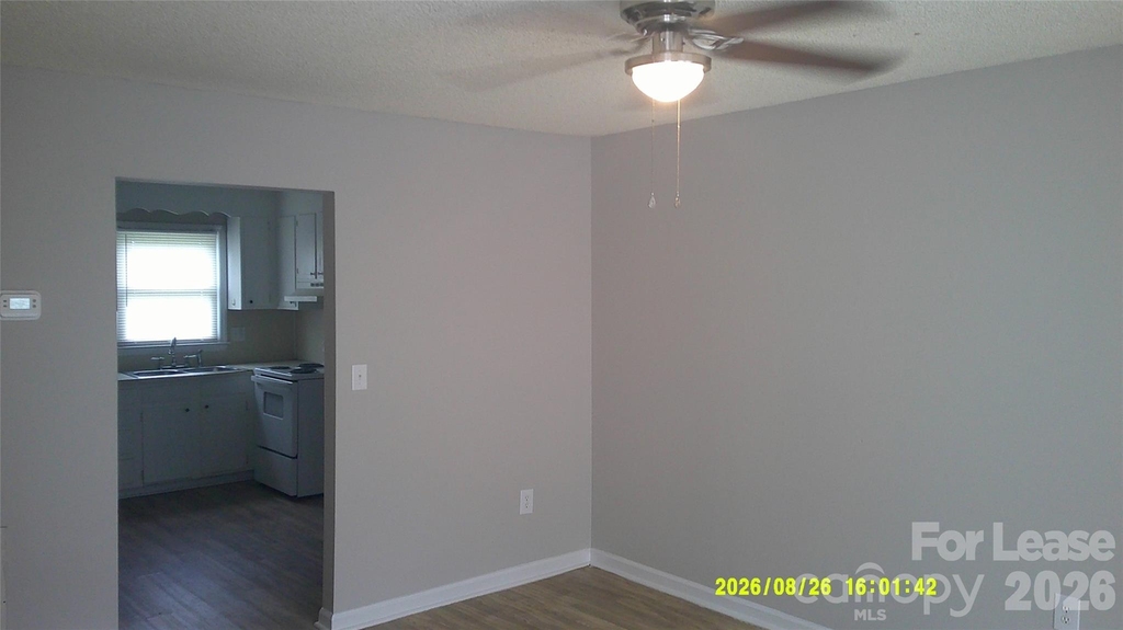1338 7th Avenue Sw - Photo 3