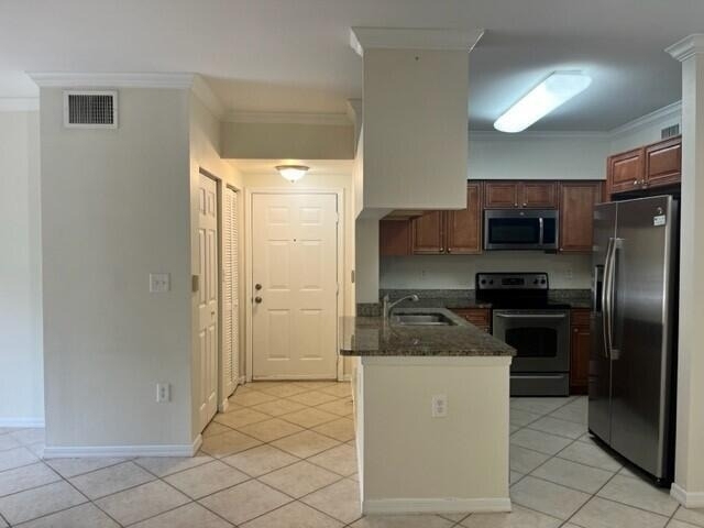 6410 Emerald Dunes Drive - Photo 2