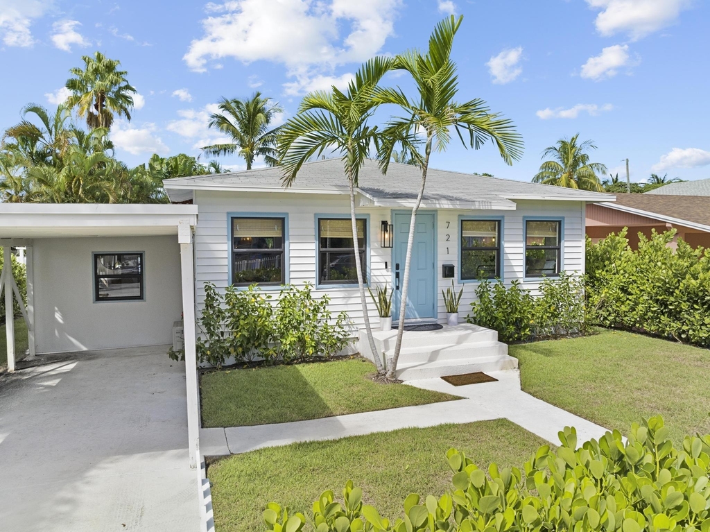 721 Dobbins Street - Photo 0