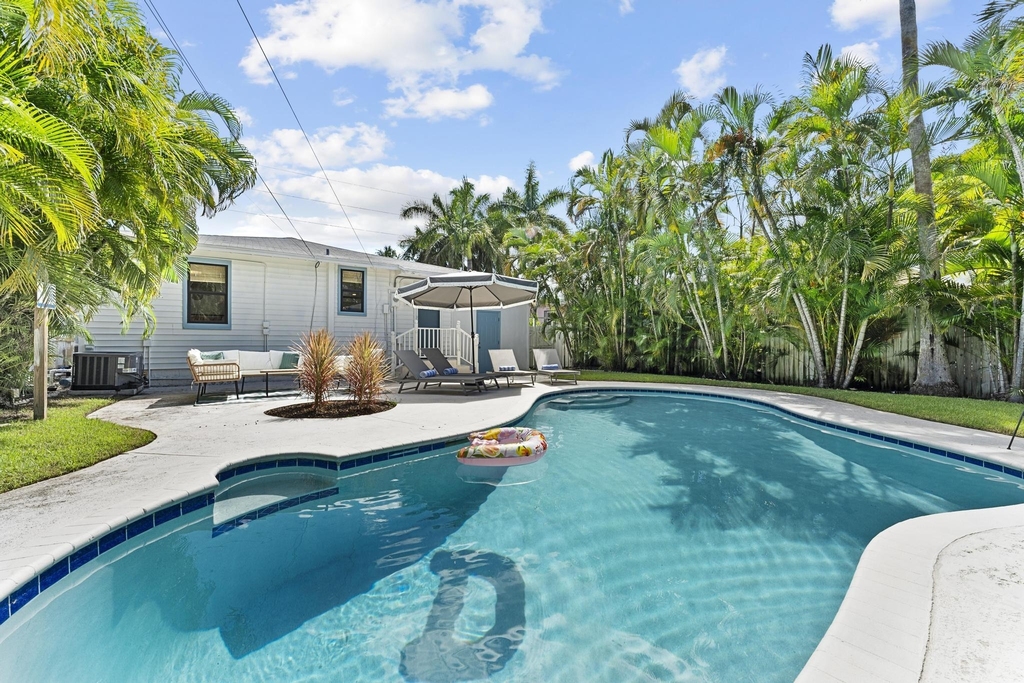721 Dobbins Street - Photo 16