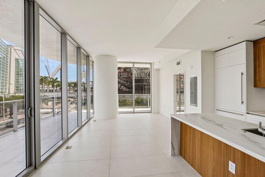 1400 Biscayne Boulevard - Photo 13