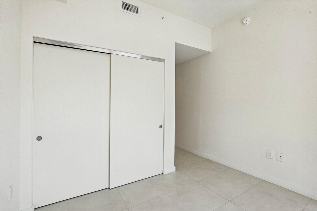1400 Biscayne Boulevard - Photo 25