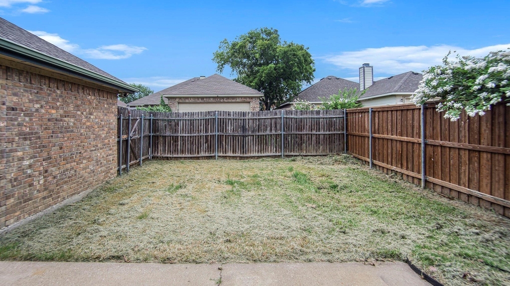 6908 Bentley Avenue - Photo 22