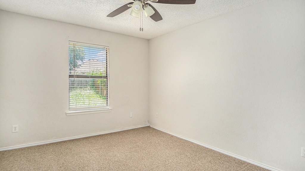 6908 Bentley Avenue - Photo 20