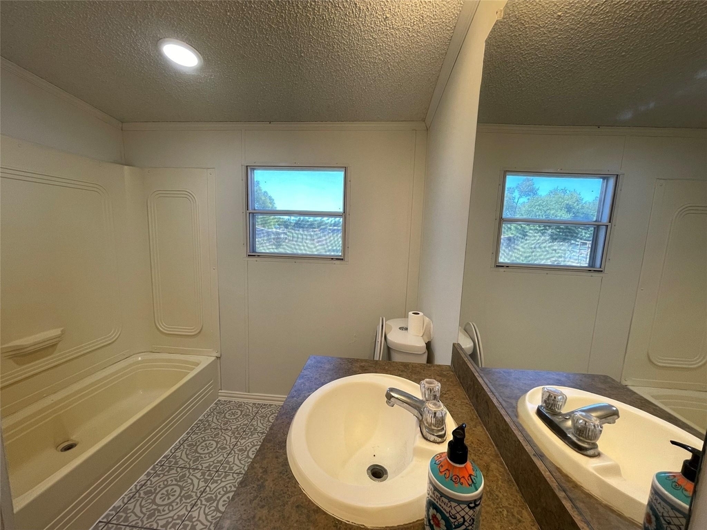 4083 Fm 550 - Photo 16