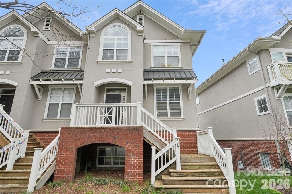 827 4th Street W - Photo 0