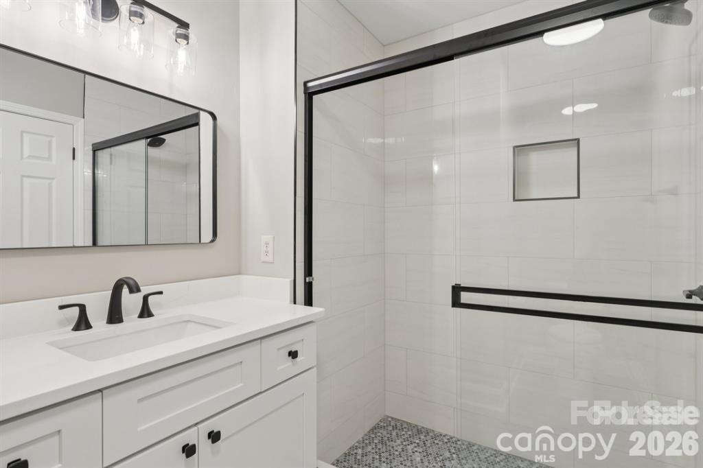 827 4th Street W - Photo 26